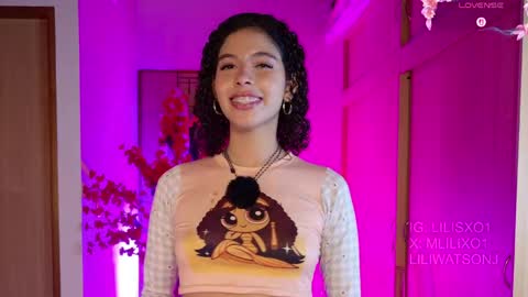 Snapshot of liliwatsonj chatting on April 11, 3:00 am 3 Ig Lilisxo1 online show from April 11, 3:00 am