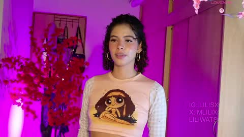 Snapshot of liliwatsonj chatting on April 16, 2:45 am 3 Ig Lilisxo1 online show from April 16, 2:45 am