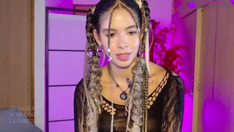 Snapshot of liliwatsonj chatting on June 8, 2:45 am 3 Ig Lilisxo1 online show from June 8, 2:45 am