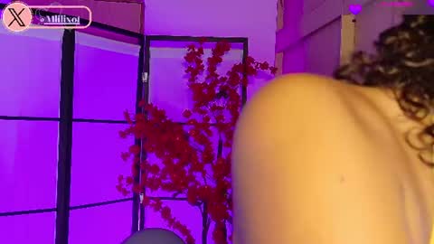 Snapshot of liliwatsonj chatting on June 23, 3:15 am 3 Ig Lilisxo1 online show from June 23, 3:15 am