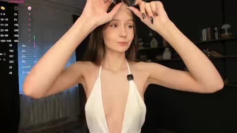 Snapshot of lilkiti chatting on July 19, 8:29 am Kiti online show from July 19, 8:29 am
