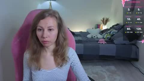 Snapshot of lill_mary chatting on October 2, 2:29 am Maria online show from October 2, 2:29 am