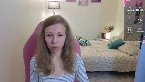 Snapshot of lill_mary chatting on October 25, 2:52 am Maria online show from October 25, 2:52 am