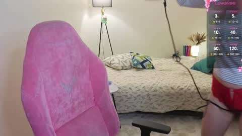 Snapshot of lill_mary chatting on November 3, 7:20 am Maria online show from November 3, 7:20 am