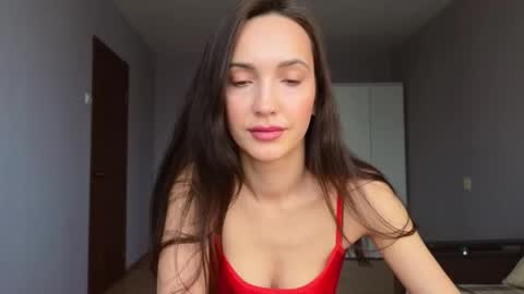 Lillian online show from March 4, 11:16 am