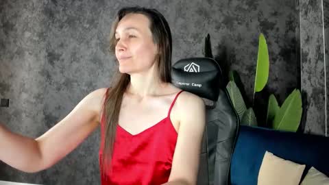 Snapshot of lillian_white1 chatting on October 19, 11:38 pm lillian_white1 online show from October 19, 11:38 pm