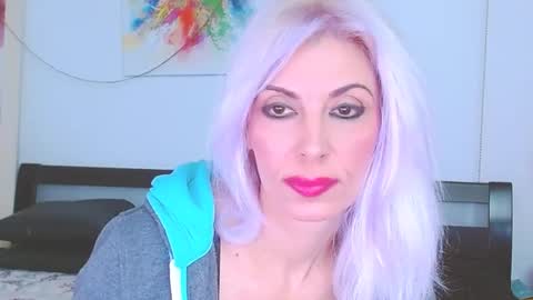 Lara online show from January 28, 5:56 pm