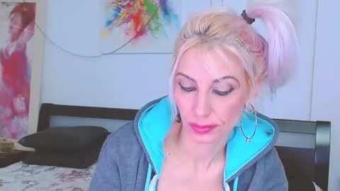 Lara online show from February 11, 5:26 am