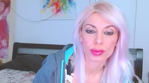 Lara online show from February 17, 3:25 am