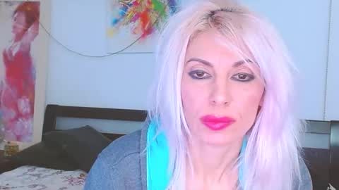 Lara online show from February 18, 1:54 am