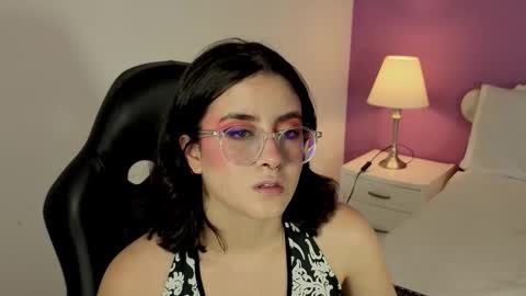 Snapshot of lillianderson chatting on October 17, 11:57 am lillianderson -  Next stream start at 0700hs GTM-3 online show from October 17, 11:57 am