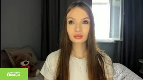Snapshot of lillianfowler chatting on June 7, 5:22 am lillianfowler online show from June 7, 5:22 am