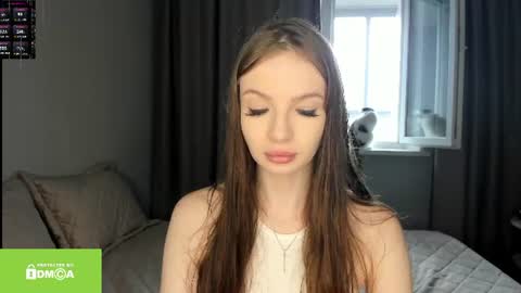Snapshot of lillianfowler chatting on June 15, 5:20 am lillianfowler online show from June 15, 5:20 am