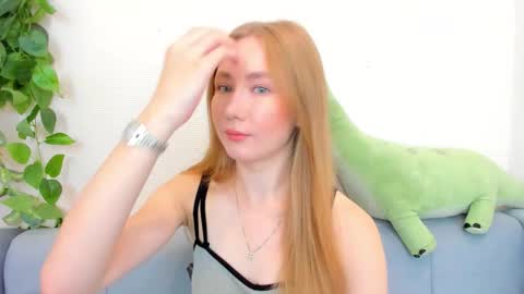 Lili online show from September 15, 1:38 am