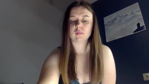 Lily online show from October 8, 8:23 am