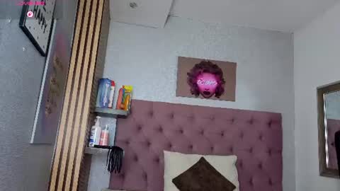 lillie__harper online show from June 19, 12:20 pm