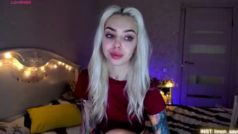 LilliMoore online show from July 14, 11:21 pm
