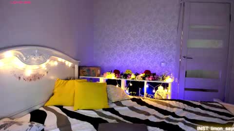 LilliMoore online show from July 25, 11:24 pm