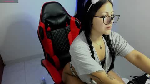 Snapshot of lillith_777 chatting on September 14, 12:32 am lillith_777 online show from September 14, 12:32 am