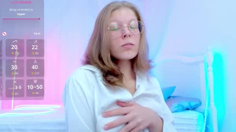 Lilly online show from September 20, 1:34 pm