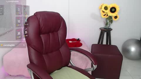 Lilly online show from February 26, 4:28 pm