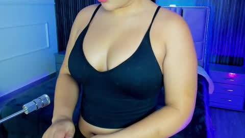 Lilly Ortiz online show from February 26, 8:22 pm