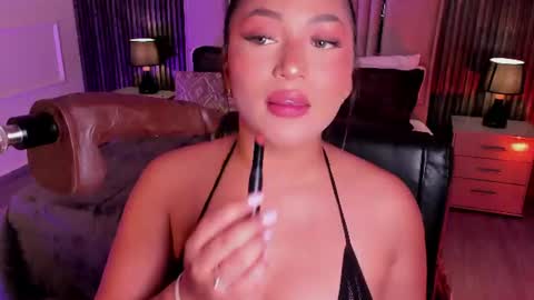 Lilly Ortiz online show from June 11, 8:07 pm