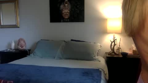 LilMissSpanks online show from December 26, 8:11 pm