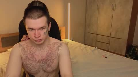 Kris Lilo online show from February 6, 5:49 pm