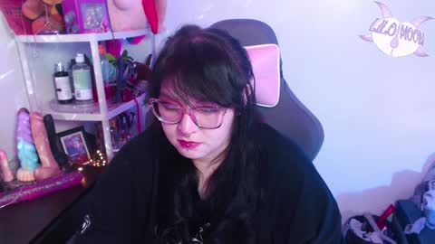 Snapshot of lilomoon69 chatting on January 15, 2:38 am Lilo online show from January 15, 2:38 am