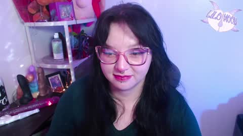 Snapshot of lilomoon69 chatting on January 17, 4:17 am Lilo online show from January 17, 4:17 am