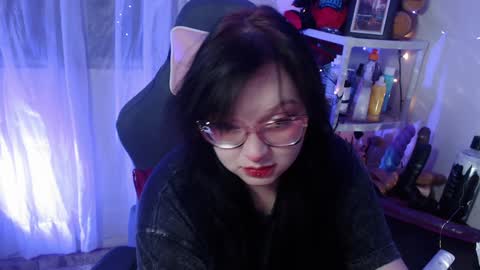 Snapshot of lilomoon69 chatting on February 2, 4:26 am Lilo online show from February 2, 4:26 am
