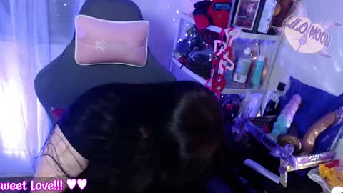 Snapshot of lilomoon69 chatting on February 16, 4:20 am Lilo online show from February 16, 4:20 am