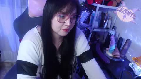 Snapshot of lilomoon69 chatting on March 3, 3:30 am Lilo online show from March 3, 3:30 am