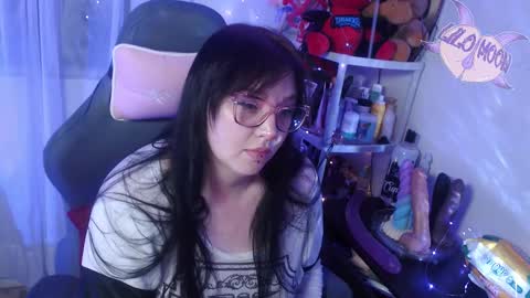 Snapshot of lilomoon69 chatting on March 3, 6:37 am Lilo online show from March 3, 6:37 am