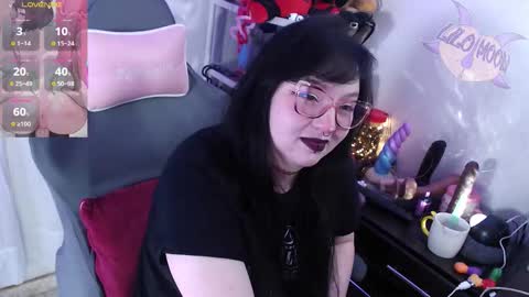 Snapshot of lilomoon69 chatting on September 18, 1:46 pm Lilo online show from September 18, 1:46 pm