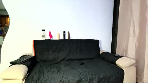 vanessa online show from December 18, 12:06 am