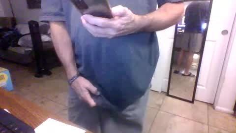 lilpackage69 online show from January 11, 6:29 am