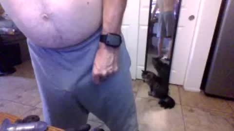 lilpackage69 online show from July 5, 9:33 pm
