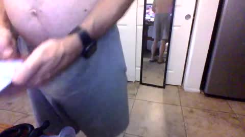lilpackage69 online show from July 18, 7:17 pm