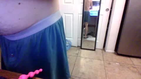 lilpackage69 online show from July 23, 4:10 am