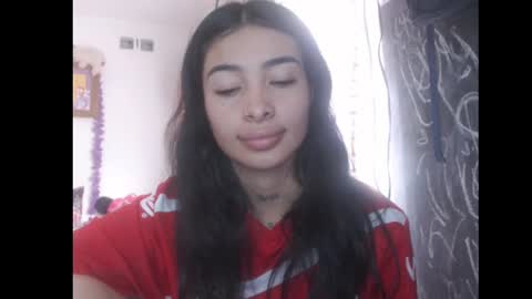 Snapshot of lilpalacio chatting on December 27, 2:54 pm lil palacio online show from December 27, 2:54 pm