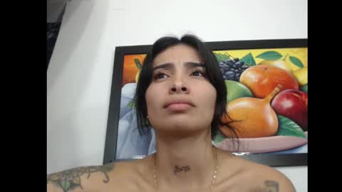 Snapshot of lilpalacio chatting on January 25, 10:50 pm lil palacio online show from January 25, 10:50 pm