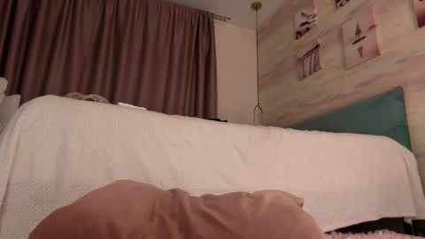 Lil online show from January 16, 6:01 pm