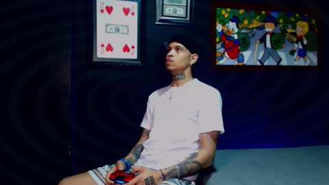  ONLYFANS   online show from December 18, 6:25 pm