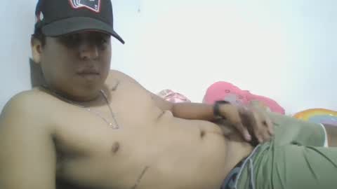 lilshade20 online show from February 5, 1:33 pm