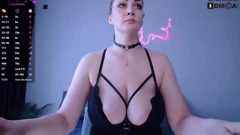 Elena  Helen Moore online show from July 12, 12:51 pm
