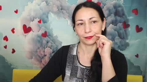 lilugrants online show from January 24, 7:28 pm