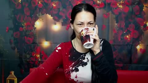 lilugrants online show from January 26, 4:09 am