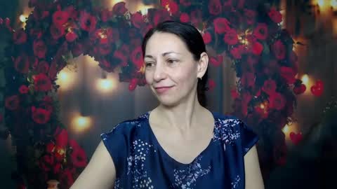 lilugrants online show from February 6, 10:10 pm